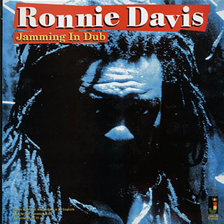 Ronnie Davis - Jamming In Dub