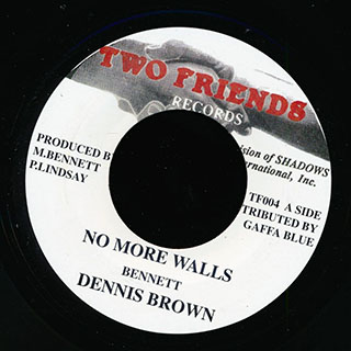 Dennis Brown - No More Walls  /  Version