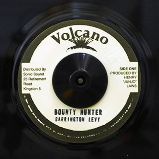 Barrington Levy - Bounty Hunter  /  Roots Radics - Untitled
