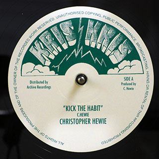 Christopher Hewie - Kick The Habit (Extended Mix)  /  LTR - Version