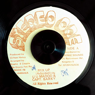 UU Madoo, Captain Barkey - Mix Up  /  Version