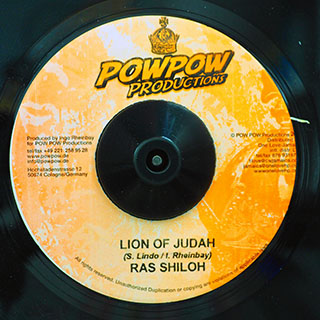 Ras Shiloh - Lion Of Judah  /  Vido - Babylon Take Control