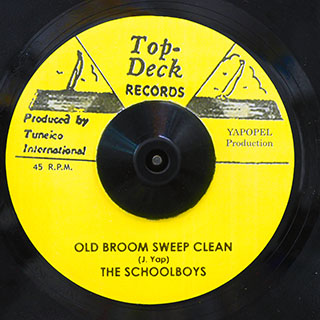 The Schoolboys - Old Broom Sweep Clean  /  Al & The Vibrators - Dream For Tomorrow