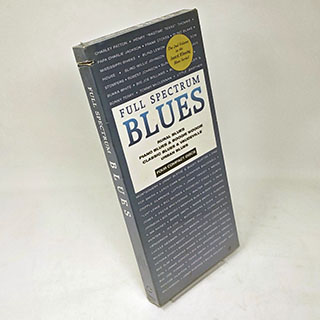 Charley Patton, Papa Charlie Jackson, Memphis Slim, Billie Holiday, Big Joe Williams, Bumble Bee Slim, Etc. - Full Spectrum Blues: Rural Blues, Paino Blues, Boogie Woogie, Classic Blues, Vaudeville & Urban Blues